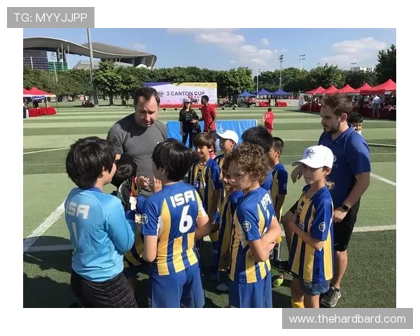 博天堂足球资讯：足球比赛中的战术分析与教练策略揭秘